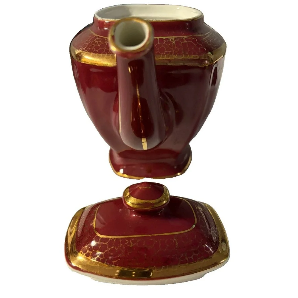 Vintage Hall China 0113 Hollywood Teapot Burgundy Gold Crackle 6 Cup USA